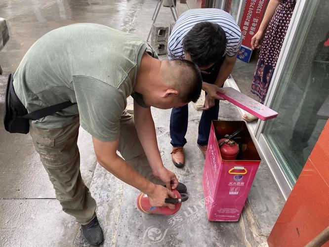 烟花爆竹与工矿企业消防安全专项检查工作纪实——兼论消防器材销售环节的质量管控